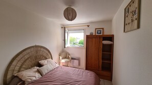 Iron/ironing board