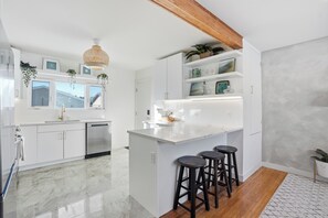 Unclassified image, 5 of 35, button - Bright & Fully Renovated Retreat (Saskatoon)