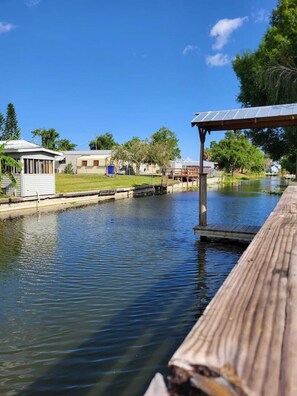 Unclassified image, 2 of 26, button - Cottage With Dock | 10 Min To  Lake Okeechobee (Okeechobee)