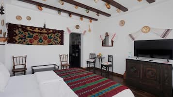 In-room safe, desk, iron/ironing board, free WiFi