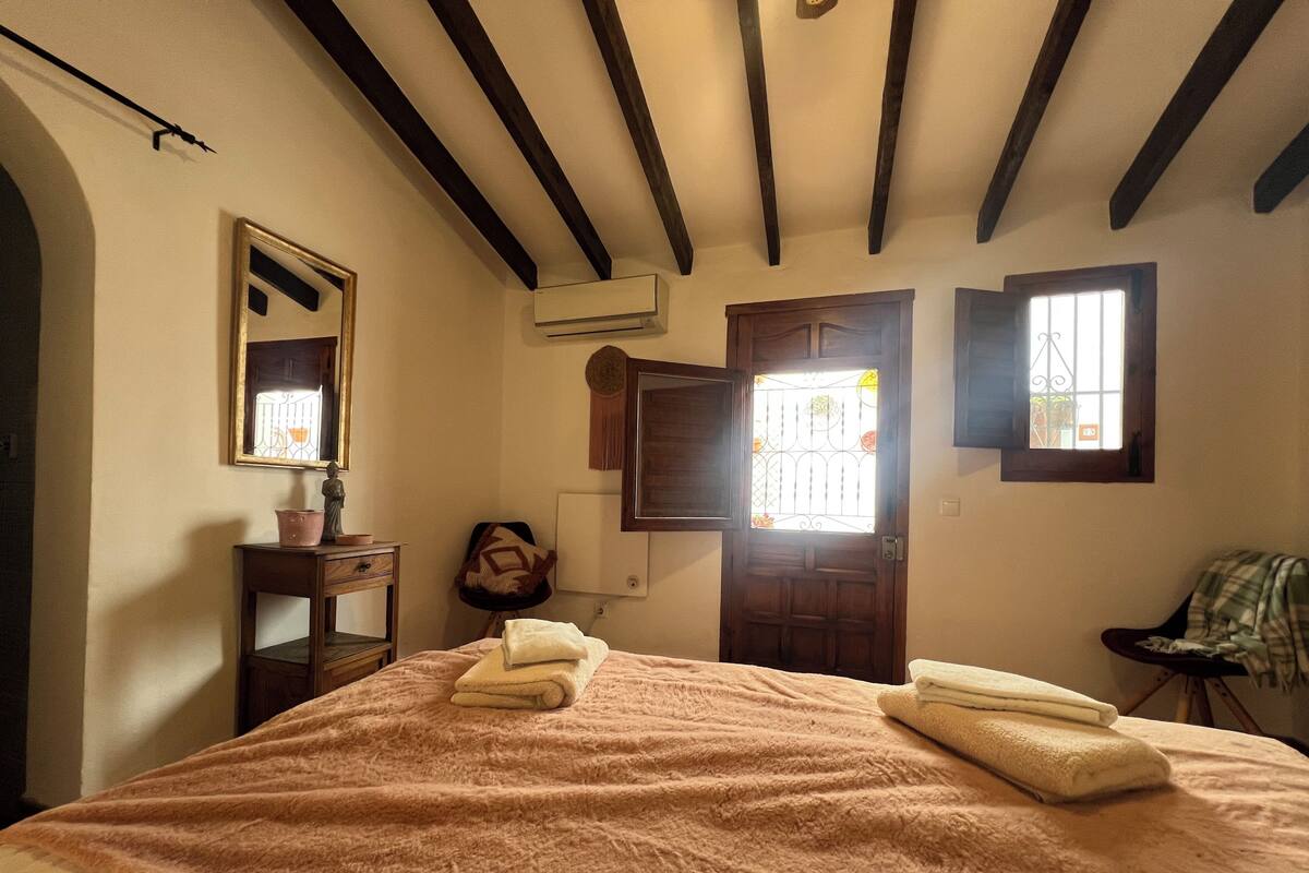 Comfort Double Room, Private Bathroom, Courtyard View | Free WiFi