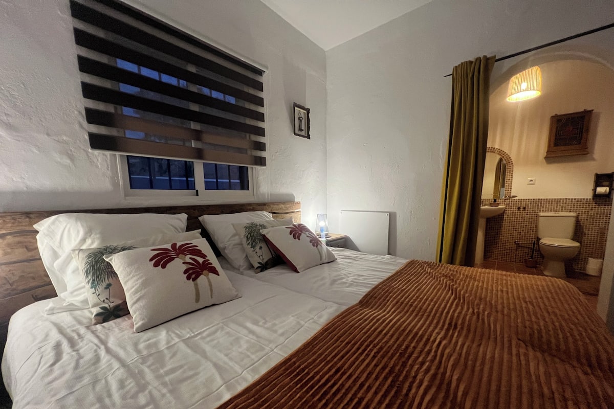 舒适双人房, 泳池景观 | 免费 WiFi