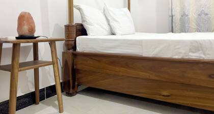 Forget your worries in this spacious and serene space.