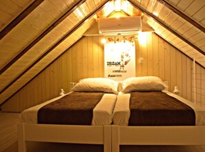 1 bedroom, Internet, bed sheets - Menego Lodge Bol - Superior Duplex Apartment with Terrace (Bol)