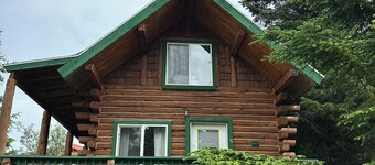 Brooks Falls, Homer Floatplane Lodge