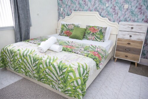 Magnifique T2 à Yoff BCEAO, à 2 min de la plage – Confort & elegance