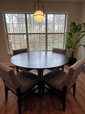 Nicht klassifiziertes Bild, 3 von 19, Schaltfläche