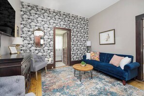 Unclassified image, 5 of 41, button - Restored Family Homestead, A Cozy Bristol Retreat (Bristol)