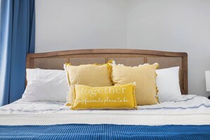 Unclassified image, 2 of 41, button - Restored Family Homestead, A Cozy Bristol Retreat (Bristol)