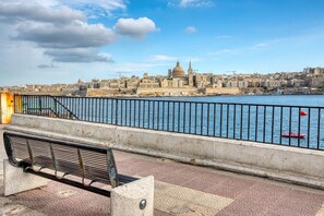 Property grounds - Bisazza Street 3 Bedroom Apartment (Sliema)