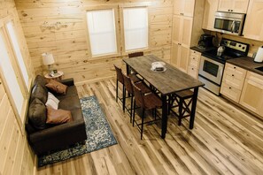 Interior - Lake Retreat - Sleeps 18 - Beach & Lake Access (South Haven)