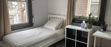 1 habitación, wifi y ropa de cama