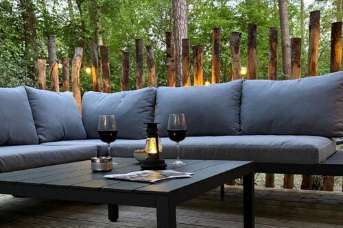 Luxurious chalet in the countryside for 4 people. Enjoy nature and comfort!