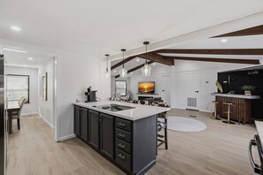 Interior - Stylish Farmhouse and Studio Apt W/ Acreage! (Waller)