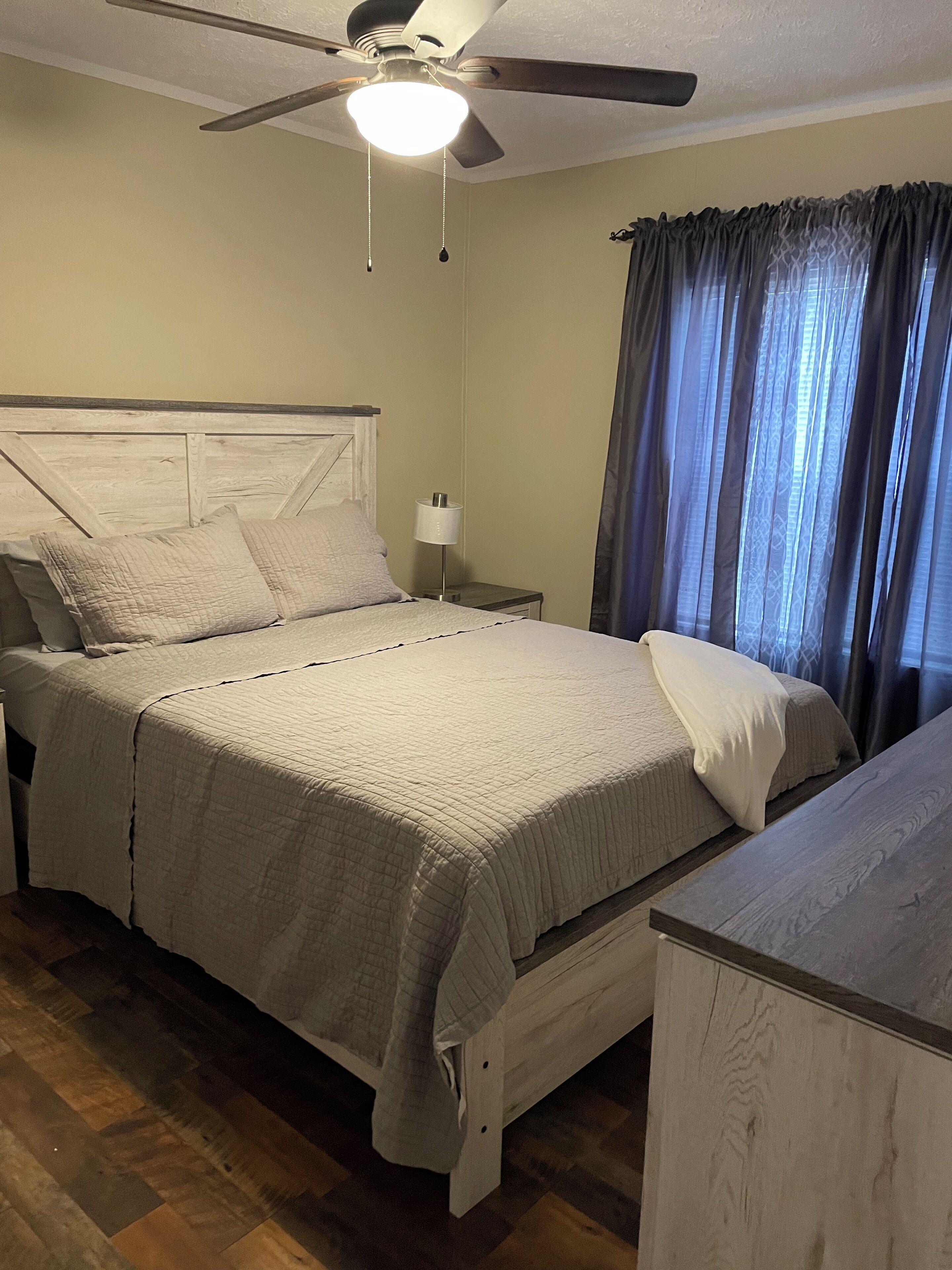 3 quartos, ferros/tábuas de passar roupa, Wi-Fi de cortesia