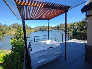 Niet-geclassificeerde afbeelding, 3 van 30, knop