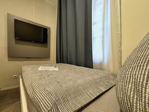 Imagen sin descripción, 5 de 16, botón