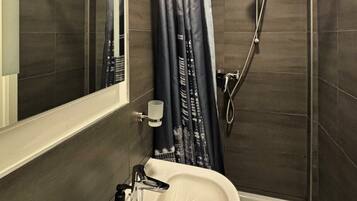 Hair dryer, towels
