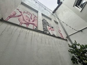 Unclassified image, 2 of 16, button