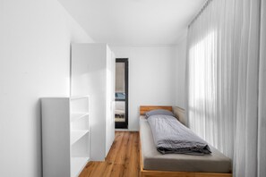 1 bedroom, desk, WiFi, bed sheets - Havenu Oberkochen-Mitte - 4 Personen Apartment (Oberkochen)