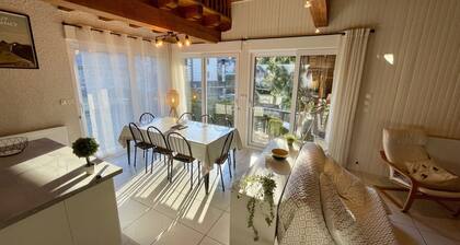 Luminous Escape by the Peak Path