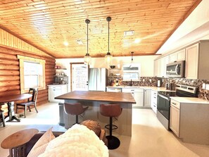 Imagen sin descripción, 2 de 17, botón