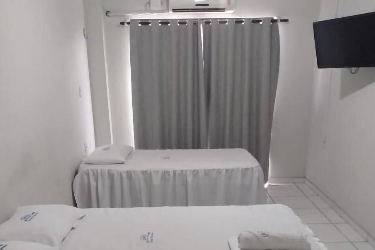 Chambre Double ou avec lits jumeaux, vue cour intérieure