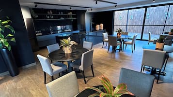 40-inch Smart TV with digital channels