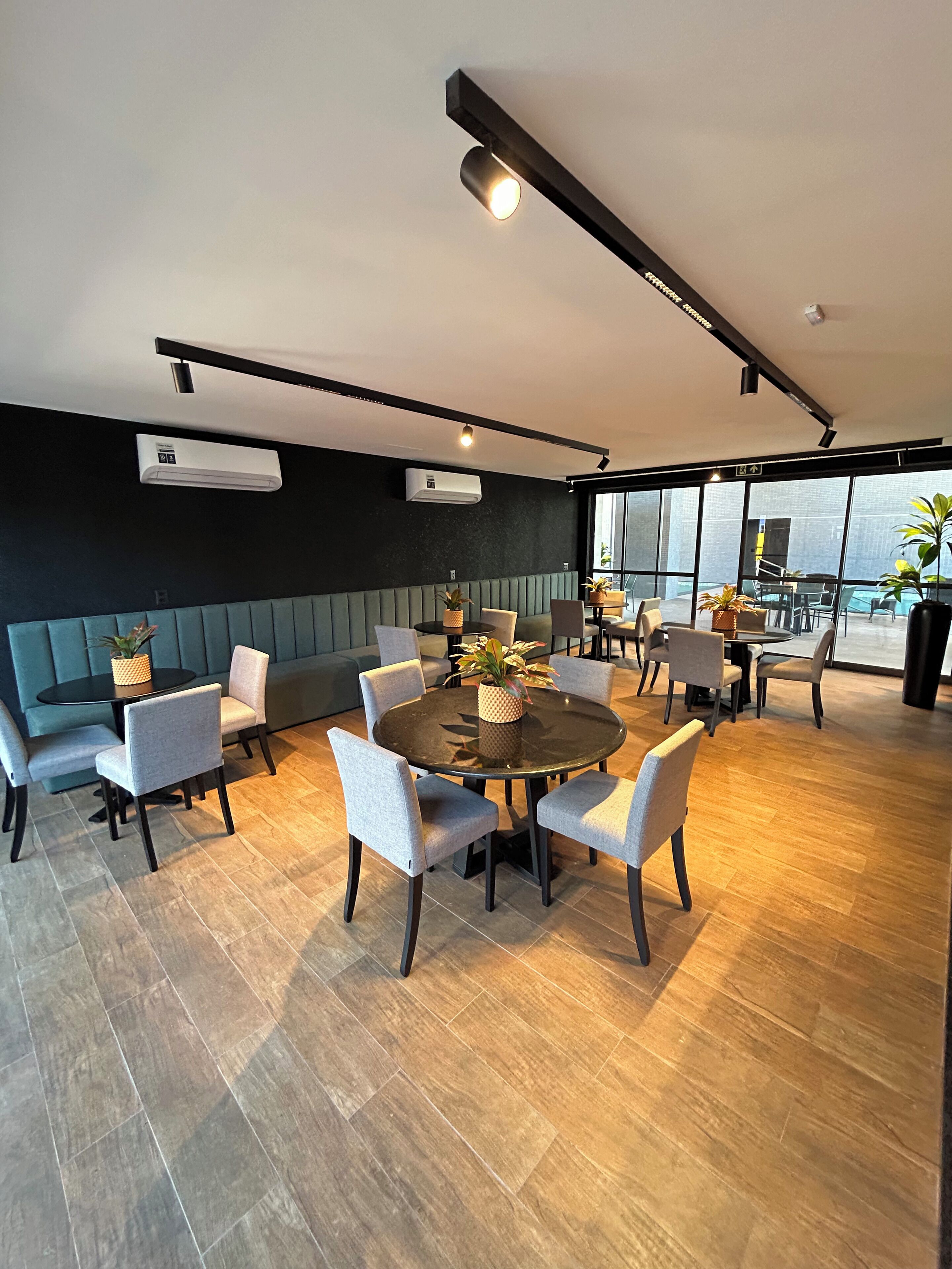 Smart TV 40 polegadas com canais digitais