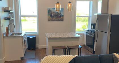 Louisville 2 Bedroom Condo