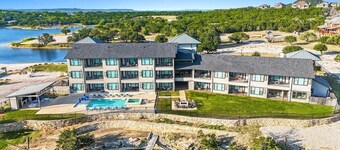 First Floor Lakefront Possum Kingdom Condo - Marina Access - Pool, Hot Tub, Gym