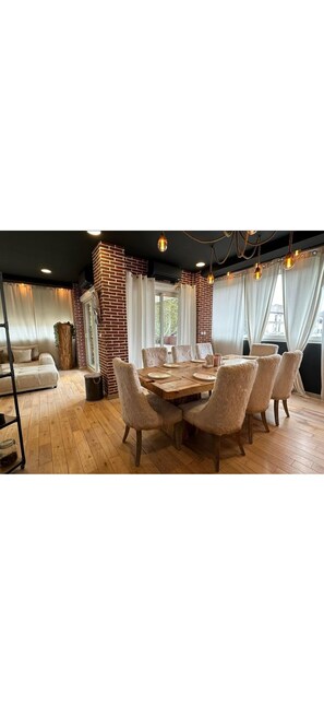 Dining - Beautiful atypical loft with Jacuzzi (Tarascon)