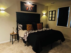 3 bedrooms, iron/ironing board, WiFi, bed sheets - Masters Week Executive Retreat ,Media Room + Whiskey Lounge,  Grovetown, GA (Grovetown)