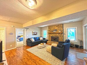 Imagen sin descripción, 4 de 34, botón