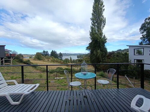 Loft Wilef, exclusive beachfront retreat with private Jacuzzi for couples.