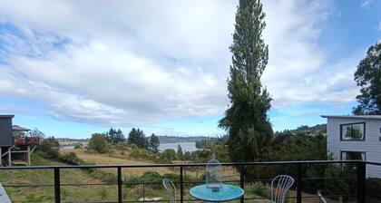 Loft Wilef, exclusive beachfront retreat with private Jacuzzi for couples.