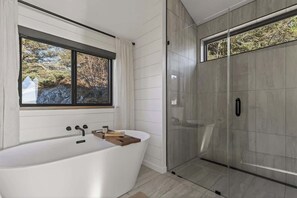 Shower, hair dryer, towels, shampoo - Oceanfront Sunset Luxury Cabin + Beach and Dock (Tremont)