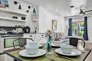 Microwave, oven, stovetop - Stylish 2BR Bungalow w Pool & Free Parking in Fort Lauderdale (Fort Lauderdale)