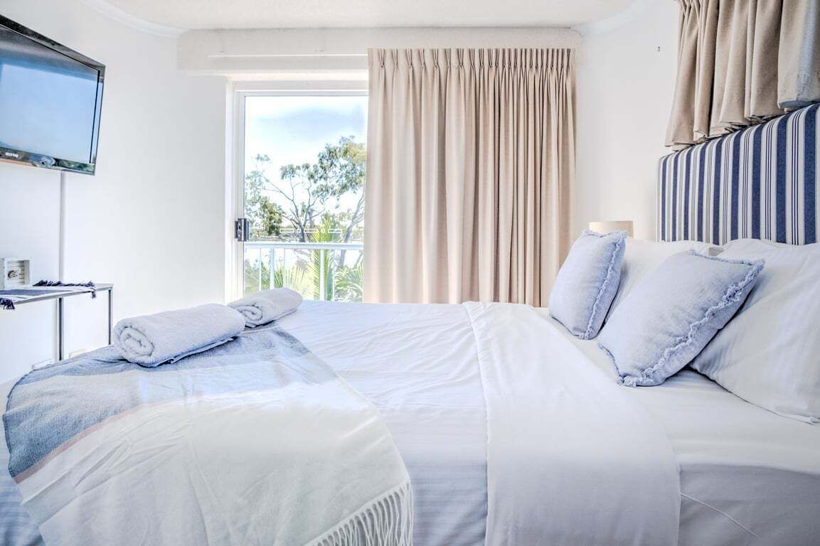 2 bedrooms