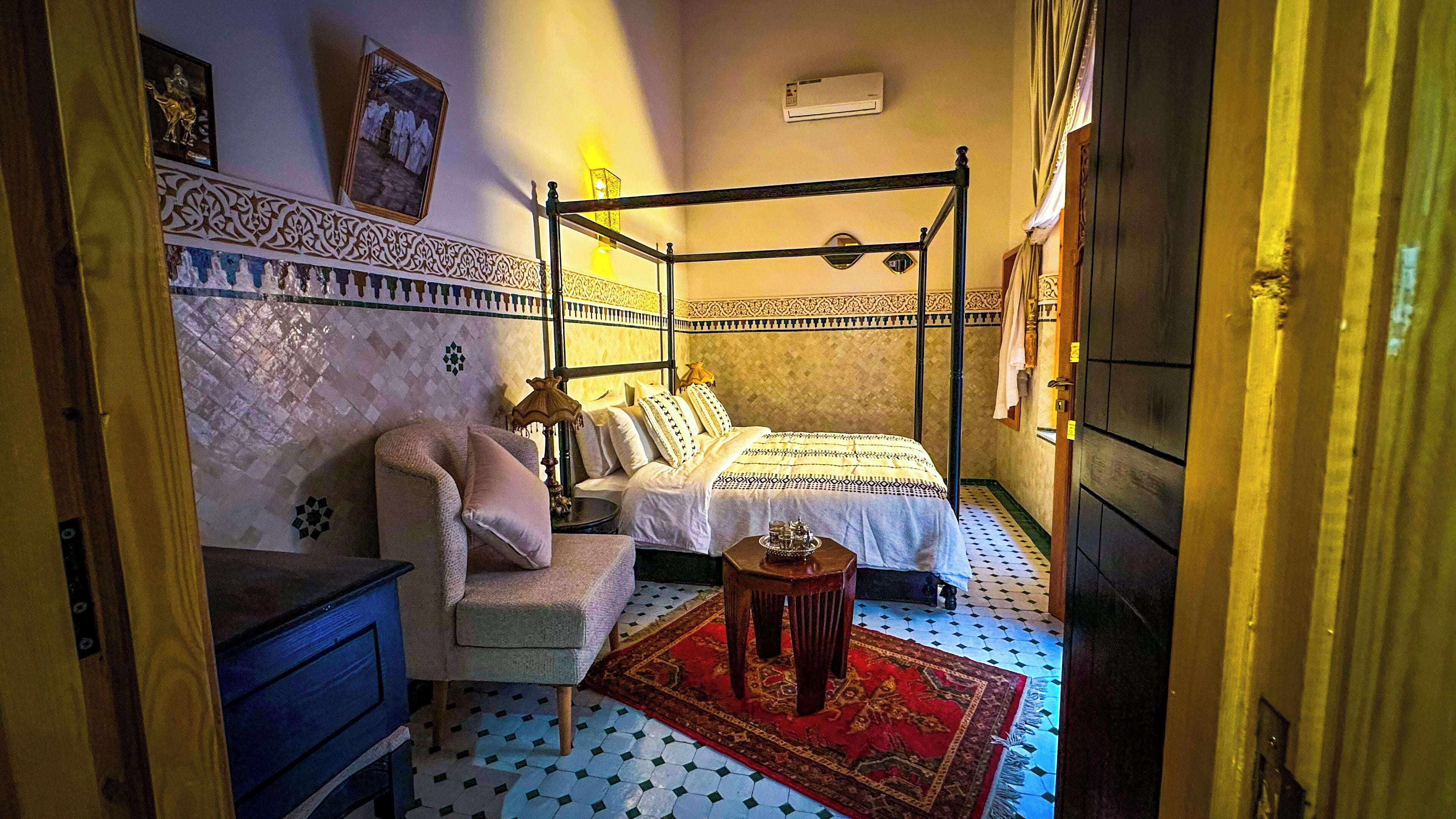 Deluxe Double Room | Individually decorated, individually furnished, desk, laptop workspace