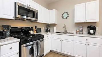 Microwave, dishwasher