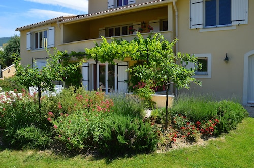 VillaFleuryAppartement