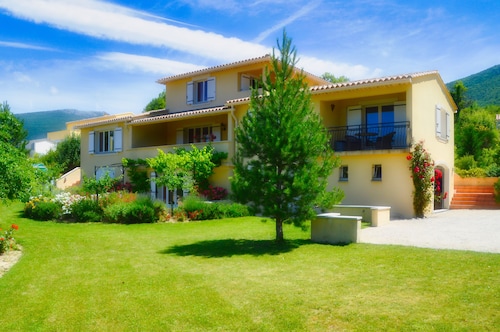 VillaFleuryAppartement