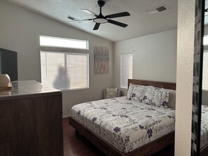 3 dormitorios, tabla de planchar con plancha, wifi y ropa de cama