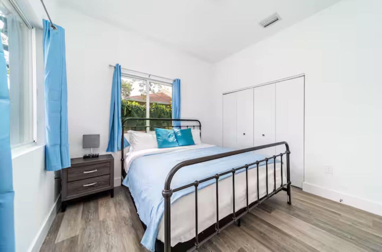 4 Schlafzimmer, Bügeleisen/Bügelbrett, WLAN, Bettwäsche