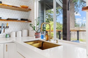 Oklassificerad bild, 2 av 75, knapp