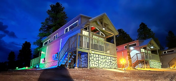 Exterior - Mountain View Luxury Cabin (Williams)