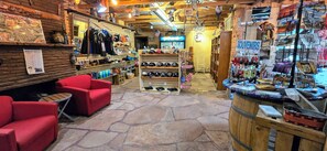 Ảnh chưa phân loại, 3 trong số 58 ảnh, nút