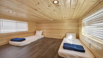 特級小木屋, 山景