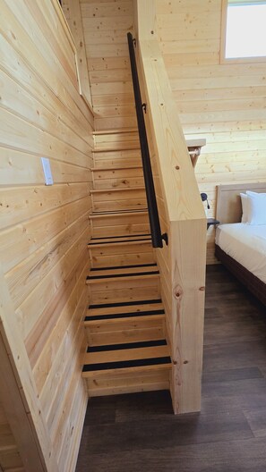 Cabaña Premium, vista a la montaña | Ropa de cama de alta calidad, camas con efecto memoria y wifi gratis